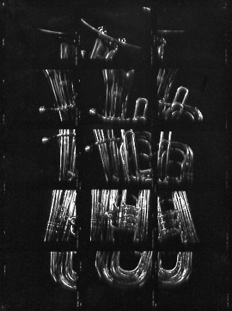 11#02 B-Tuba, aus der Serie Instrumente, oder „Pablos Guitarre“, 1998