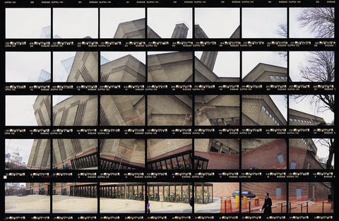 27#09 London, Tate Modern, 2001