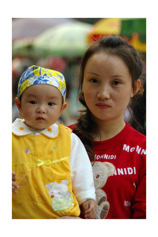 KUP_2006_China_126 Woman with baby of the above, 2006
